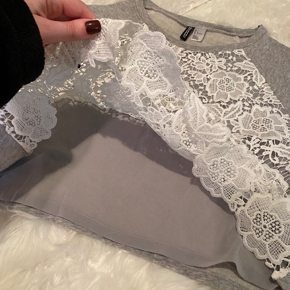 H & M Divided grey & white lace sweatshirt - Picture 13 of 13